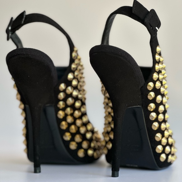 Giuseppe Zanotti High Heels with Gold Details - Picture 6 of 6